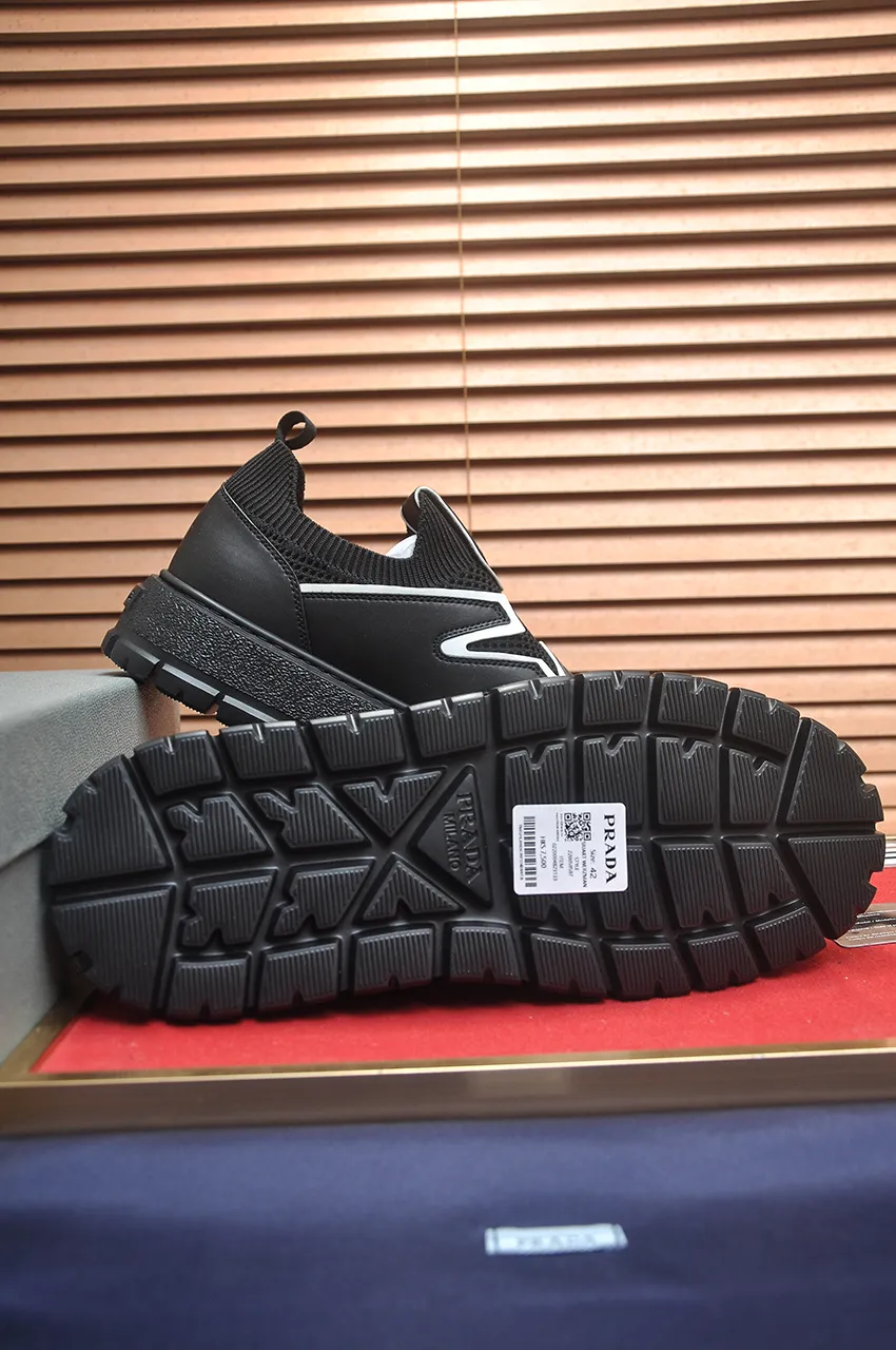 Men's shoes 💰620💶【PRADA】Top original, new season, high quality original goods, top imported calfskin with original imported glue, imported cowhide inside with original cowhide feet, original outsole! Quality guaranteed! Code 38-45 (45 customized)